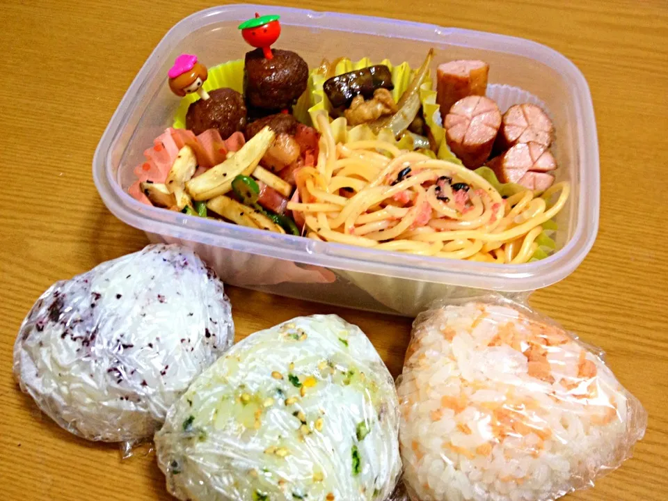 とりあえず持って行けばいいや、のお弁当|miyamegu**さん