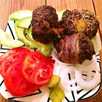 Avocado bacon wrapped burgers|Matt Melvinさん