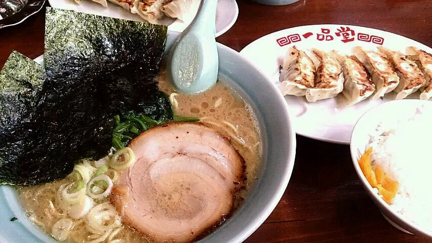 一品堂のラーメン＼(^o^)／|じゅんさん