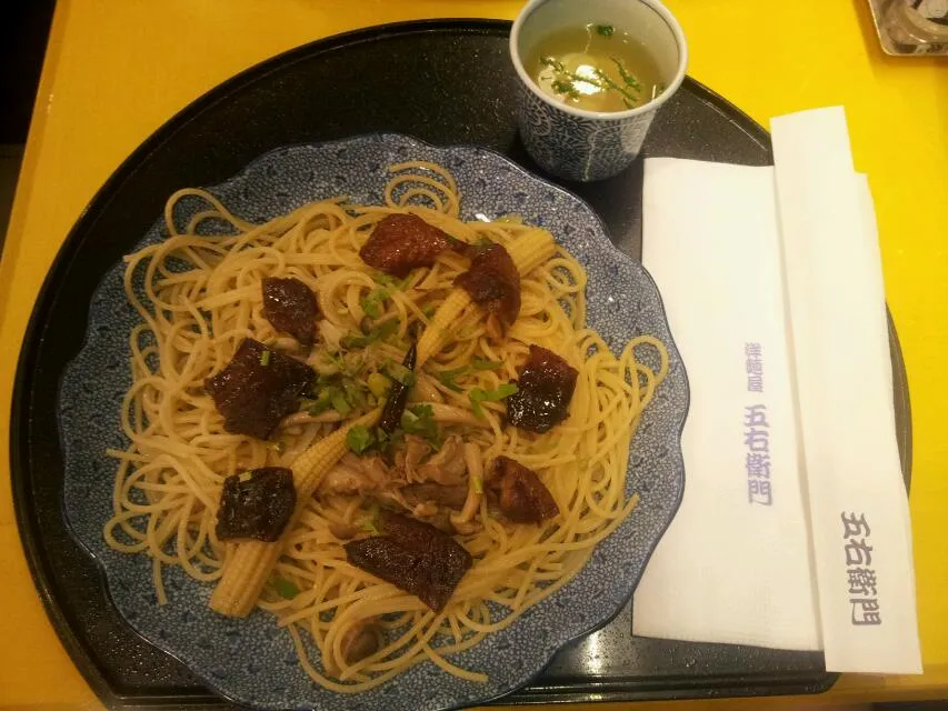 Snapdishの料理写真:Roast Duck With Spaghetti ♥♥♥|Sharon Chngさん