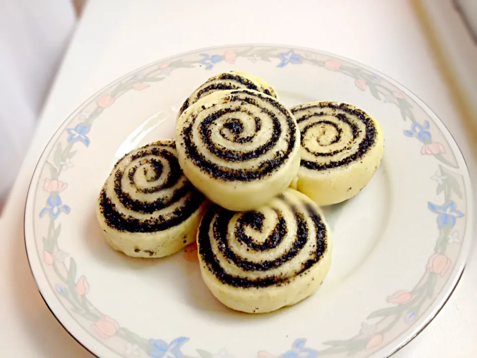 Black sesame rolls|Bridgetさん