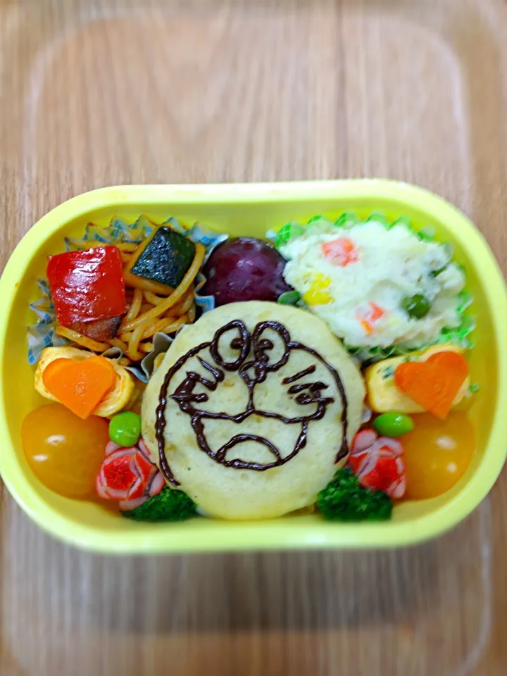 Snapdishの料理写真:お絵描きドラちゃん弁当❤|ともさん