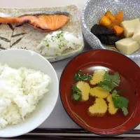 塩焼き、すまし汁、煮物|桜ノ雨さん