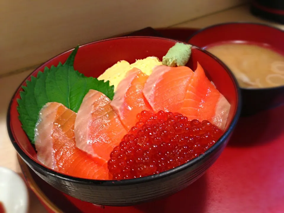 Snapdishの料理写真:親子丼|hirotomoさん