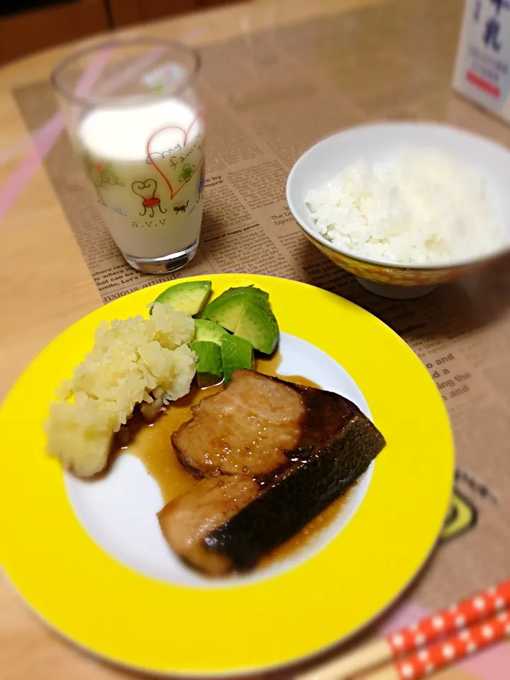 Snapdishの料理写真:ぶりの照り焼き|原裕美子さん