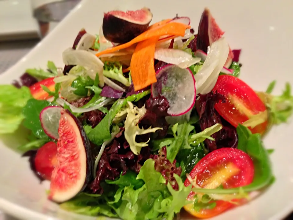 Fig salad @ Osteria by Anggie|Larry Chuさん