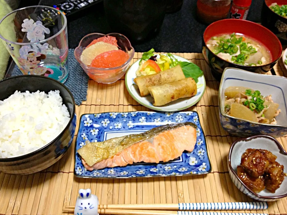 秋鮭定食かんせーい♡|みやさん