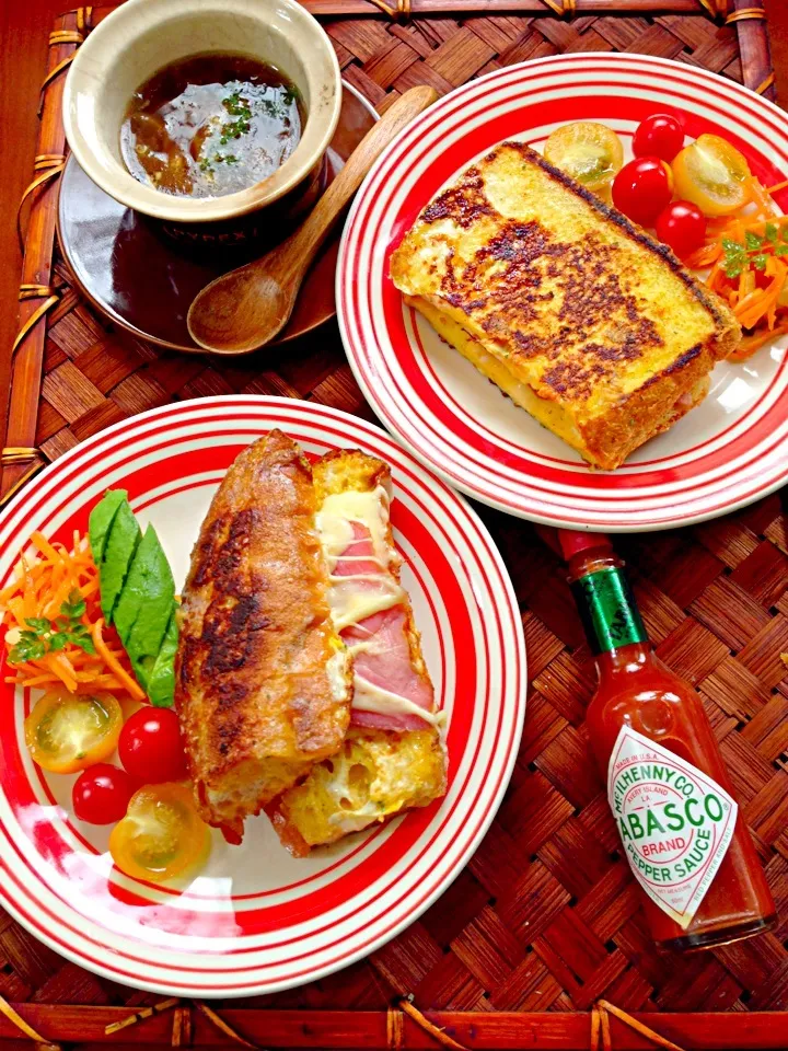 Monte Cristo Sandwich🍳ﾓﾝﾃｨｸﾘｽﾄ<ﾊﾑ&ﾁｰｽﾞ ﾌﾚﾝﾁﾄｰｽﾄ>ランチ|🌈Ami🍻さん