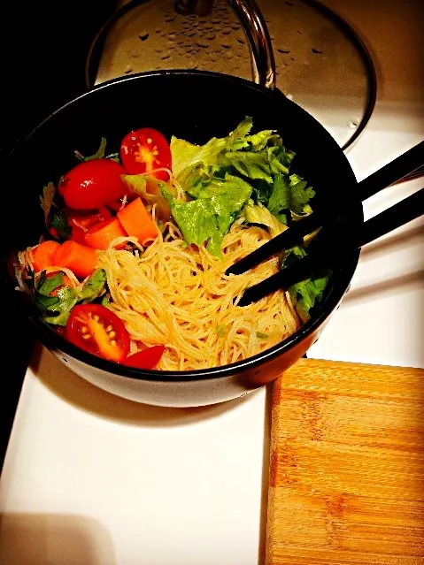 Quick Asian Noodle Salad|Kathelopeさん