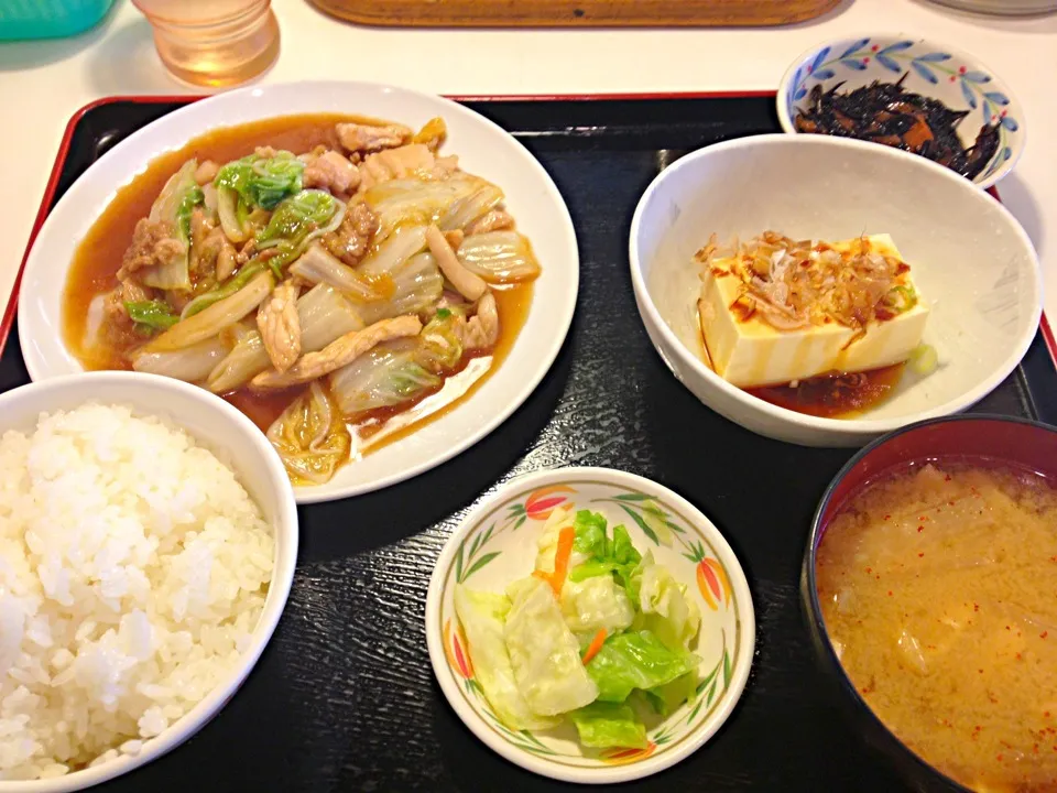 肉と白菜のオイスターソース炒め定食|Johnnyさん