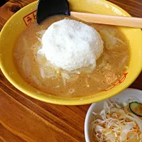 Snapdishの料理写真:久しぶりの九十九ラーメン🍜|ヒロ助さん