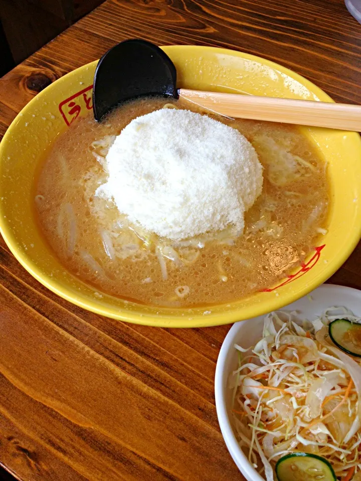 Snapdishの料理写真:久しぶりの九十九ラーメン🍜|ヒロ助さん