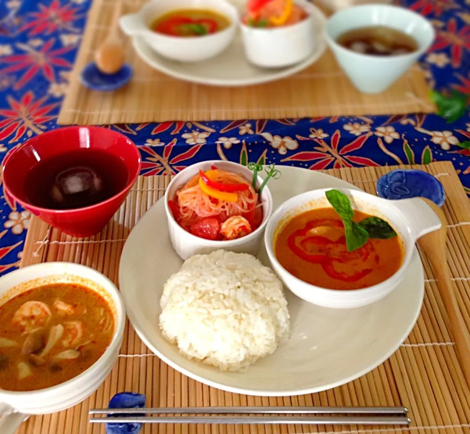 タイカレー缶詰めでタイ風ランチ|カオサンさん