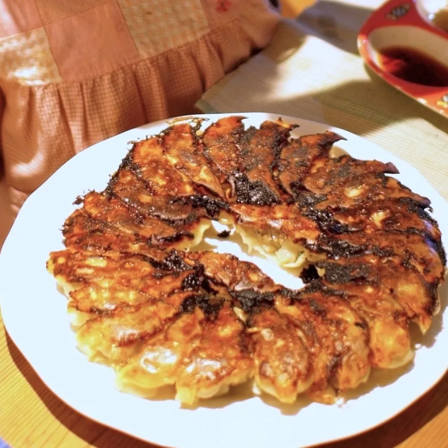 ジューシー焼き餃子❗焦げた😱|168さん