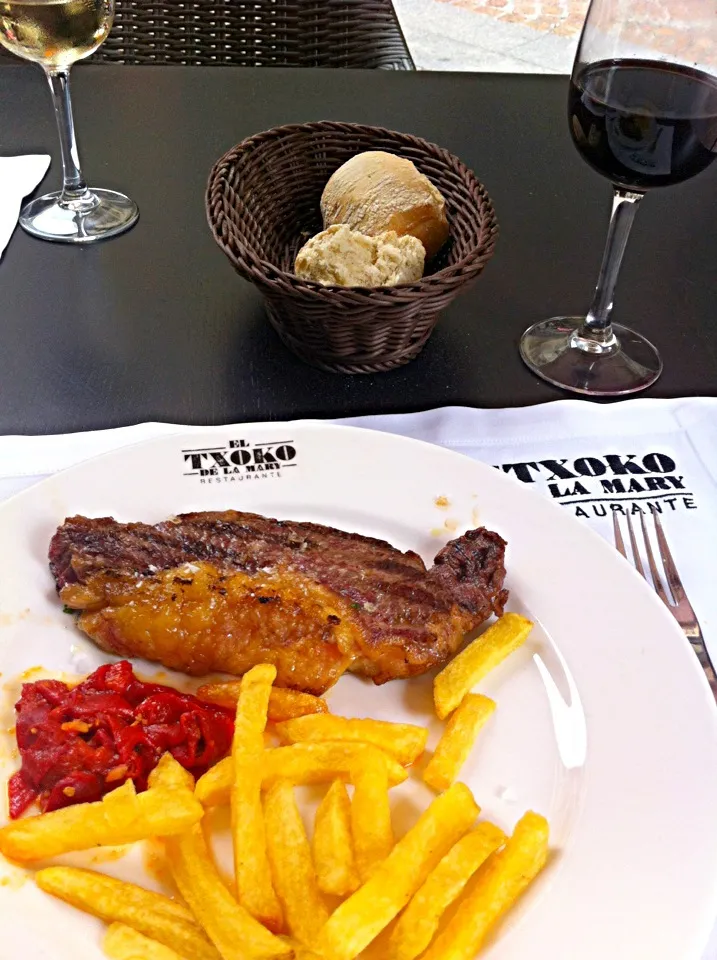 Veal stick w frites n peppers|susan laiさん