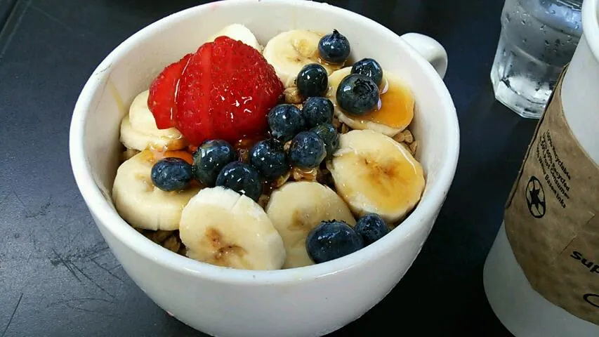 Snapdishの料理写真:Acai Bowl (アサイ ボウル)|大石さん