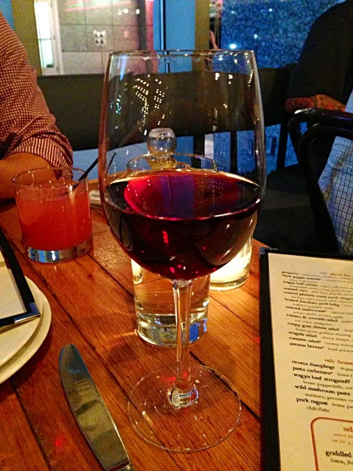 Malbec: Durigatti, Mendoz, Argentina 2011 (black raspberry 'n violet)|Ryan Kimさん