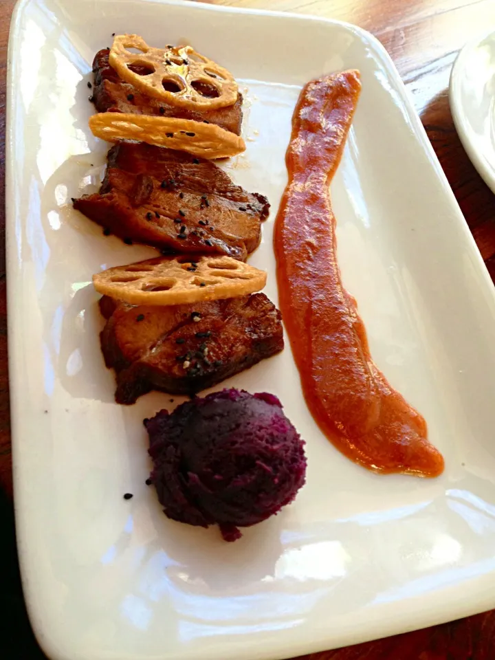 Pork Belly Plate: deep fried tofu/ miso paste/ ground red bean - Take #1|Ryan Kimさん