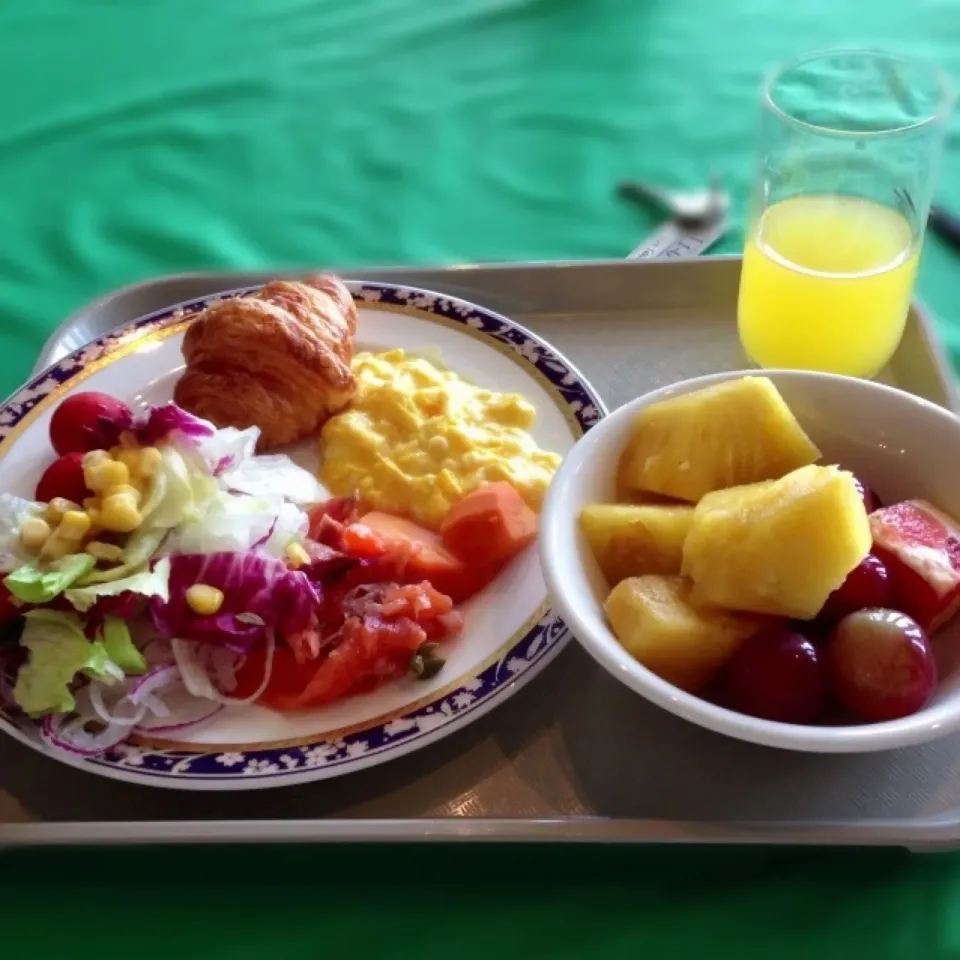 Breakfast :)|はるかさん