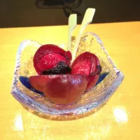 Snapdishの料理写真:デザート、カリカリ梅|yuyangさん