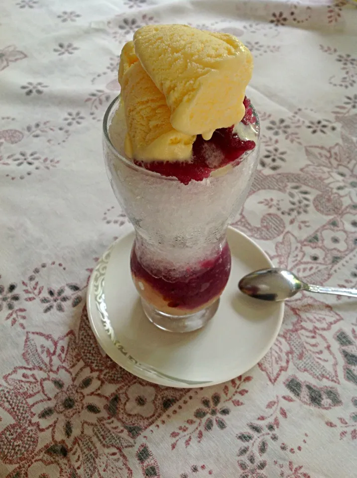 Snapdishの料理写真:Halo-Halo|Tito Jickain Recososa Jrさん