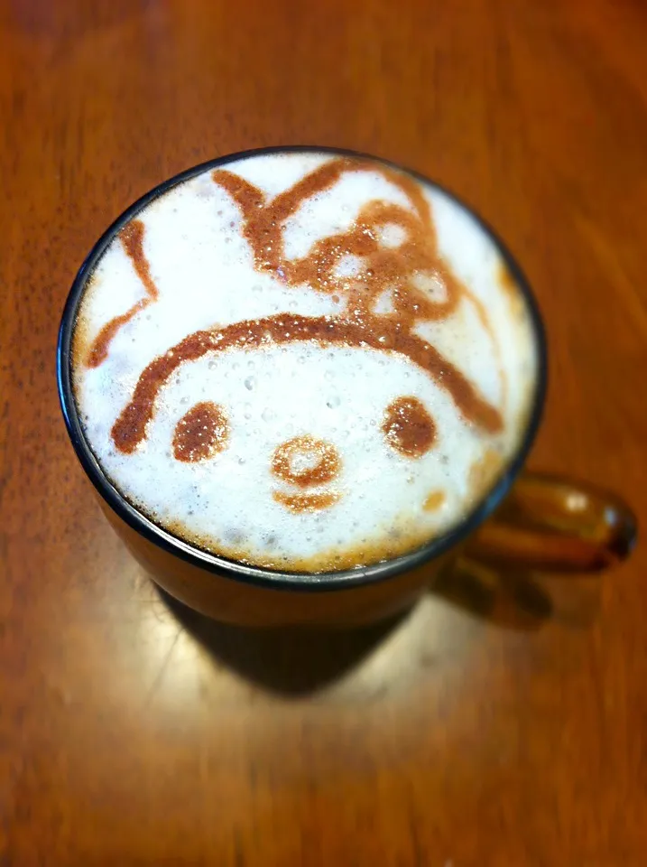 Snapdishの料理写真:デザインカプチーノ風♬マイメロディのつもり（笑）|さとみ (satomi_foodart)さん