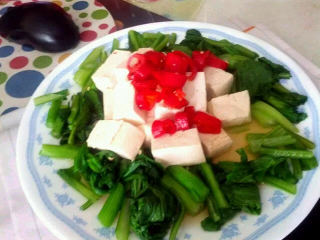 Veg, bean curd and chilli|Xi wenさん