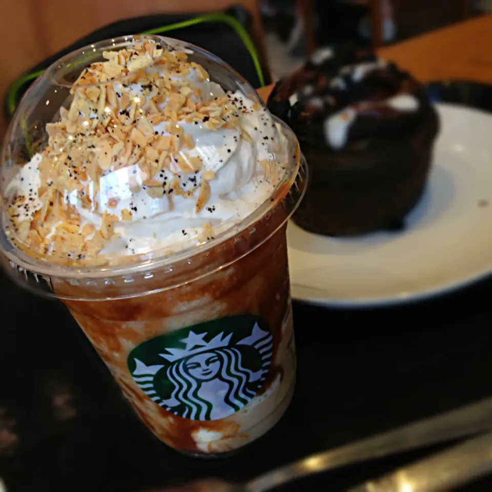 Roast Almond Frappuccino|hirotomoさん