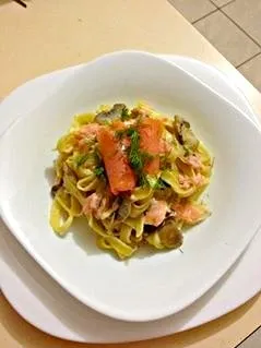 Creamy Smoked Salmon Fettuccine|Lynh Lynhさん