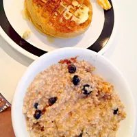 Snapdishの料理写真:Steel cut oats|kevin hilgendorfさん