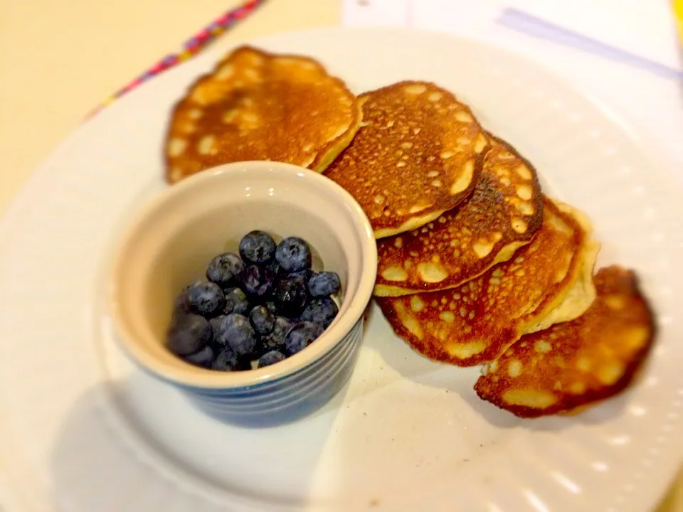 Snapdishの料理写真:Paleo Pancakes!!!|caroline weaverさん