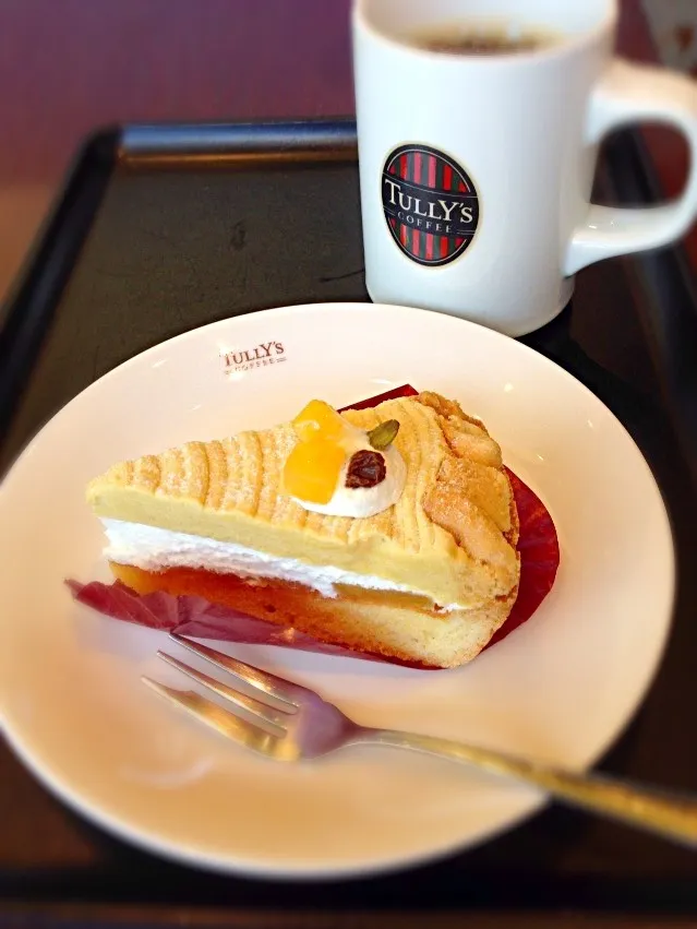 ちょいと休憩〜😊☕🍰|kashisuさん