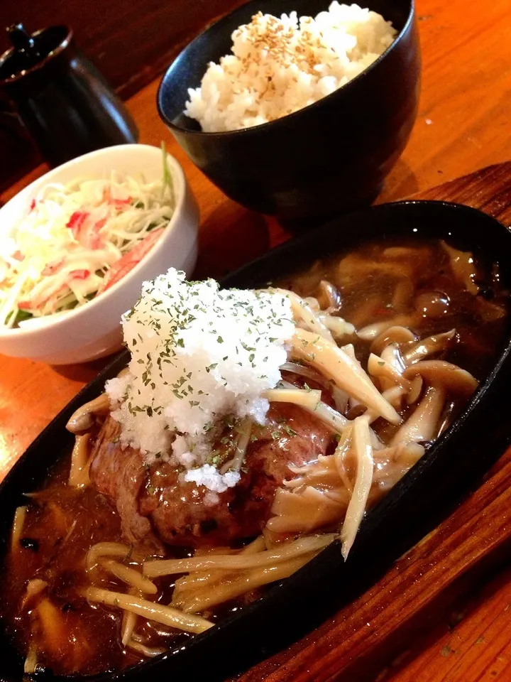 ✨和風おろしハンバーグきのこ餡掛け✨|中さんさん