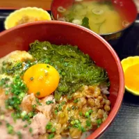 Snapdishの料理写真:かき混ぜ丼|Yu Wangさん