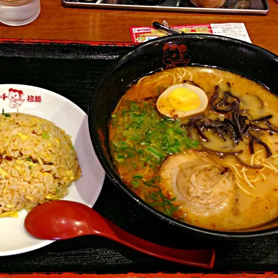 味千ラーメン、半チャーハン|Yas Nakさん