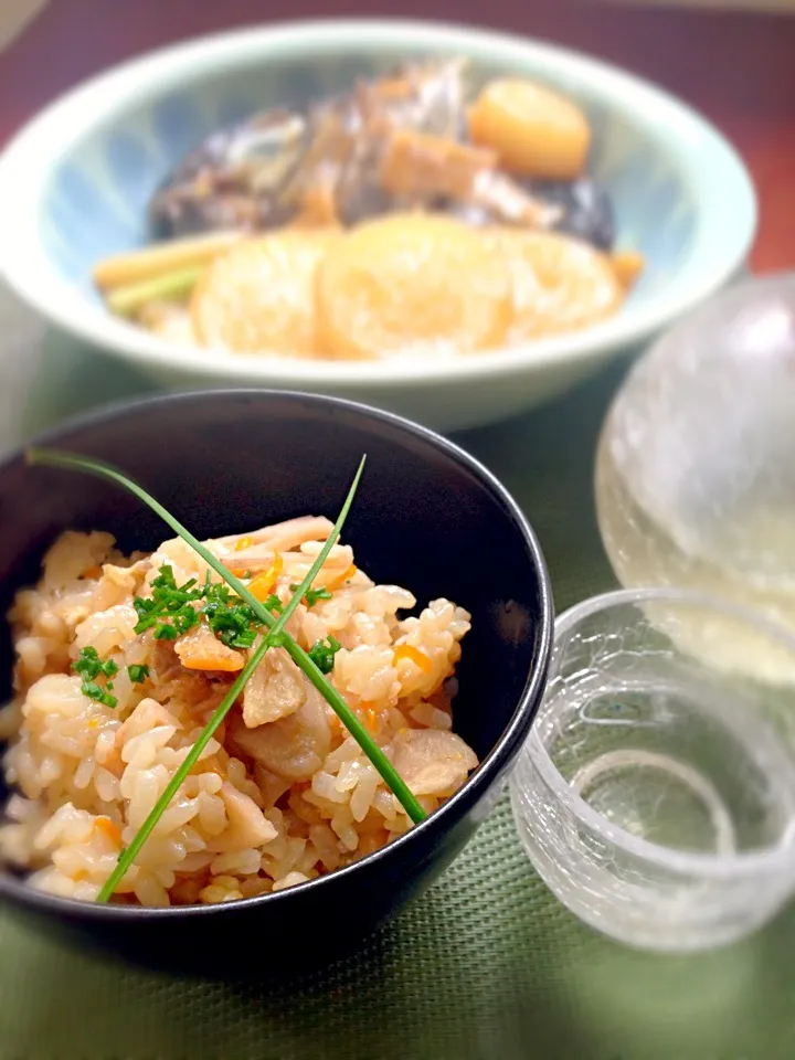 Today's Dinner🍴加薬御飯･油揚げ包み･目鯛の煮付け･お味噌汁|🌈Ami🍻さん