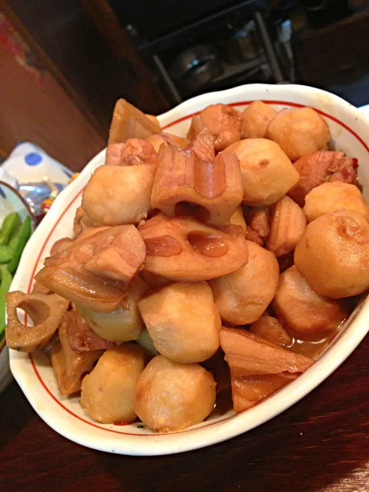 鶏と里芋とレンコン煮|愛子さん