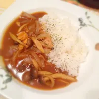 Snapdishの料理写真:玉ネギツナカレー|あさこさん