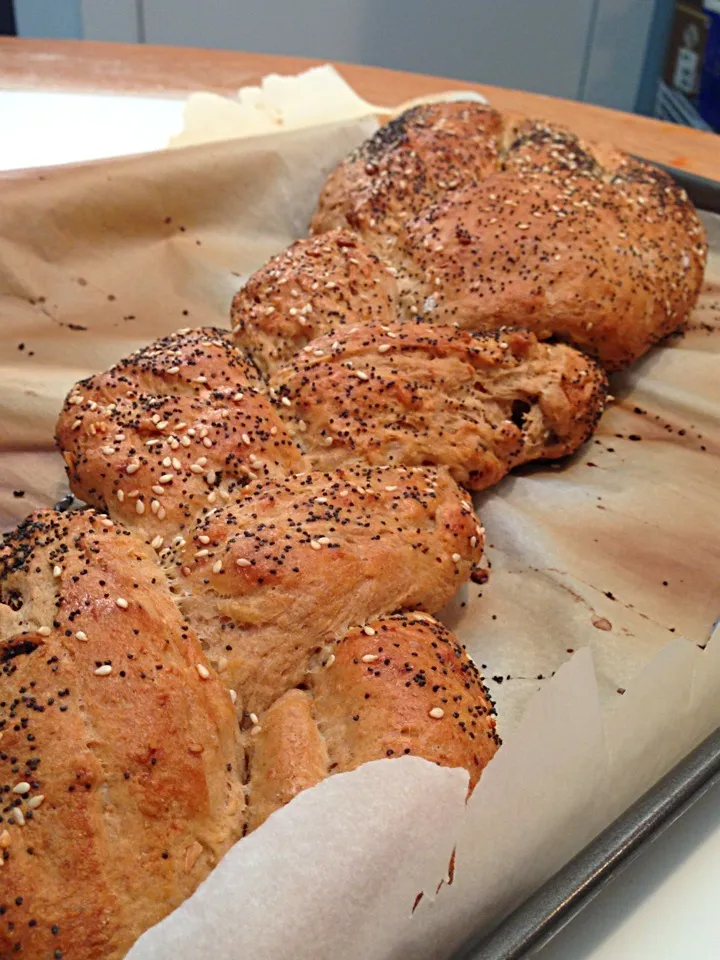 Braided Seed Bread: King Arthur Flour|Rayna W.さん