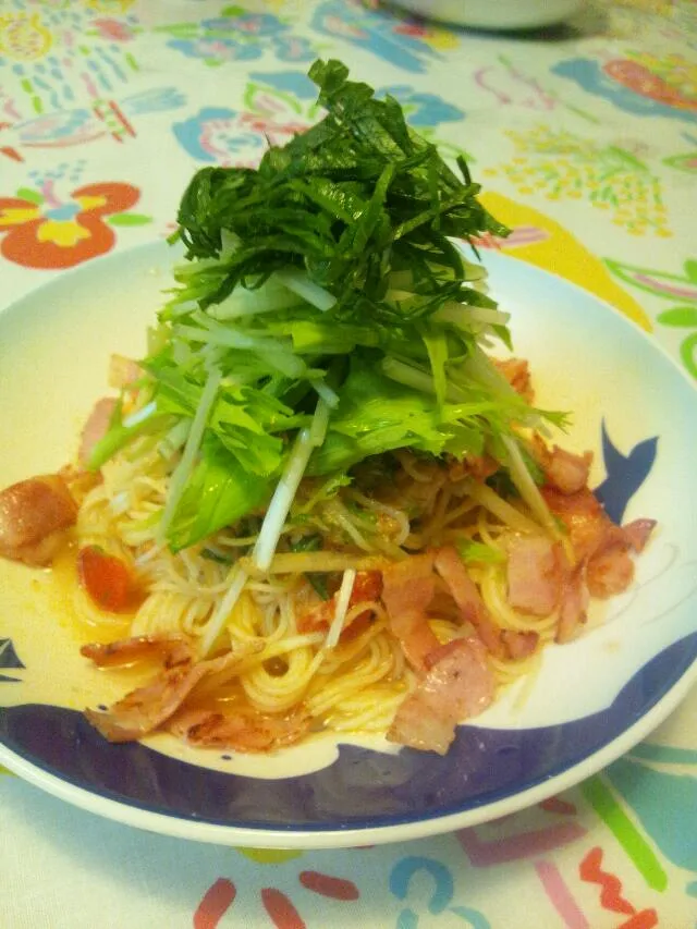 トマトとベーコンと水菜の冷製パスタ|でんこさん