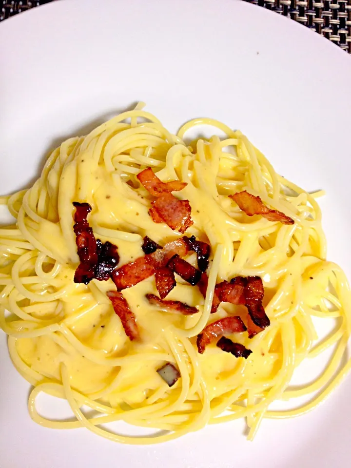 Snapdishの料理写真:Creamy Pasta Carbonara|marjさん