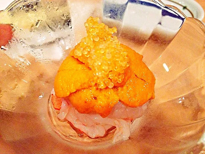 Snapdishの料理写真:Uni with fish roe & shrimp! NOM!!!|cherreさん