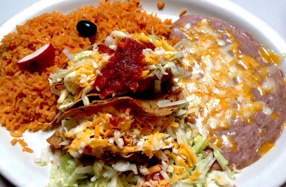 Crispy #Chicken #Tacos with Rice and Beans from Pancho's Tacos|sooprcoolchicaさん