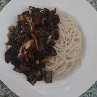 Snapdishの料理写真:korean black bean noodles|Anna Tranさん