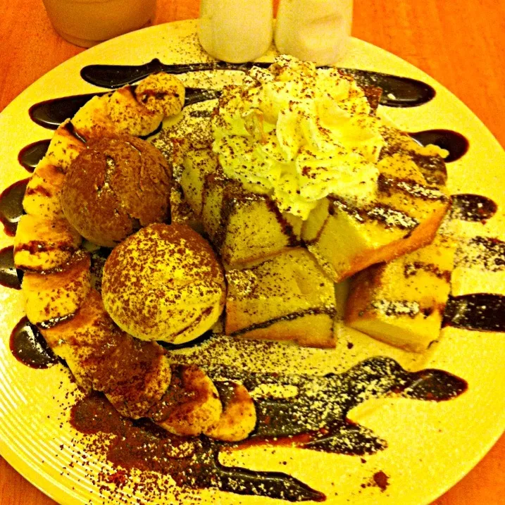 Shibuya Toast Banana & Chocolate|Blinkieさん