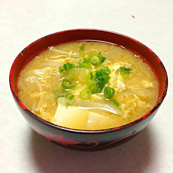 里芋と豆腐のお味噌汁|嶋田 美希さん