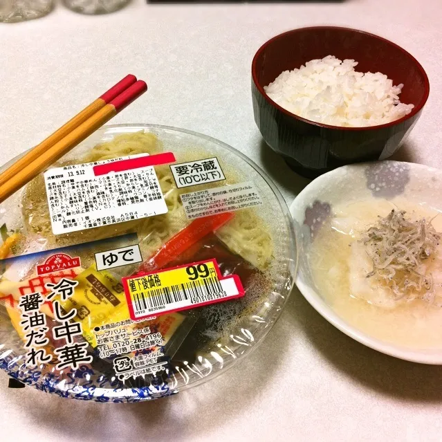 Snapdishの料理写真:130911-冷やし中華/大根おろし/ご飯 ¥180 #夕食|dune725さん