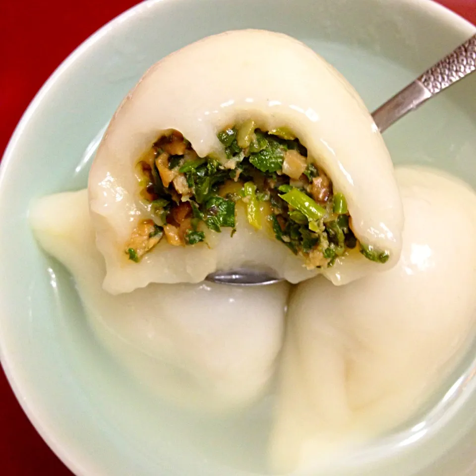 Sticky Rice Dumpling Shanghai Style 薺菜香菇鮮肉糯米湯團|MyRaXさん