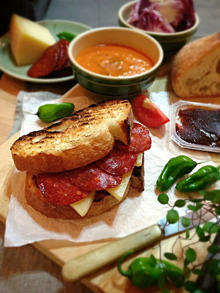 Snapdishの料理写真:Chorizo,manchego and membrillo sandwich /roasted pepper soup|rick chanさん