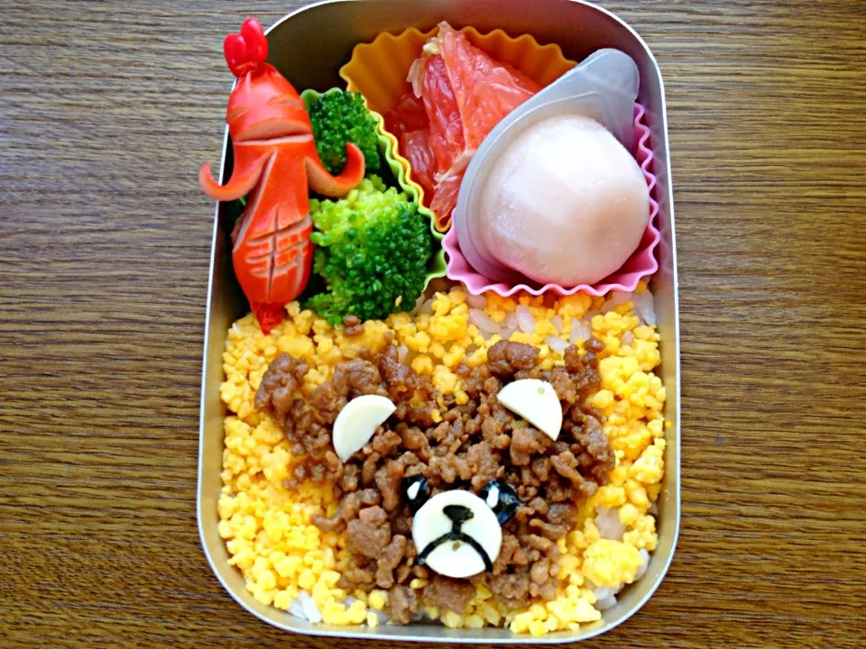 ウッチーさんのソーセー人(o^^o)とくま🐻弁当|yumiさん